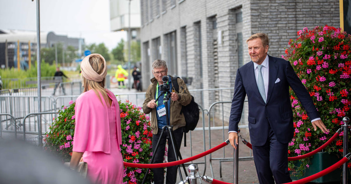 Koning keert terug naar Almere: bezoek aan nieuwe woonzorglocatie in Almere Haven