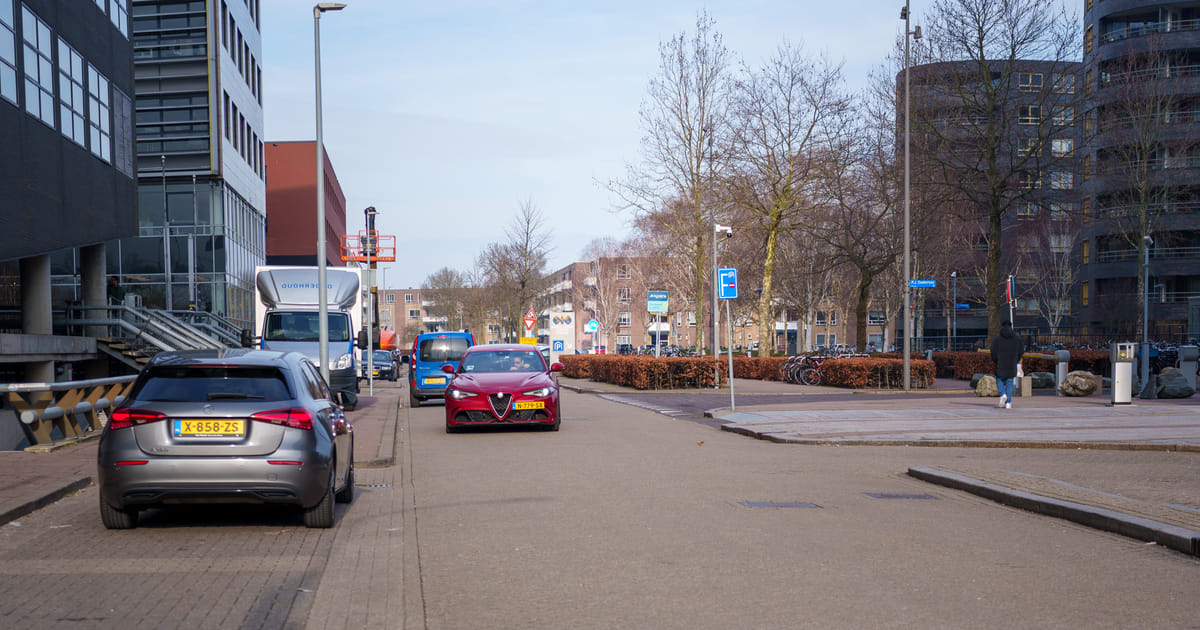 Politie zoekt getuigen van geweldsincident op P.J. Oudweg in Almere