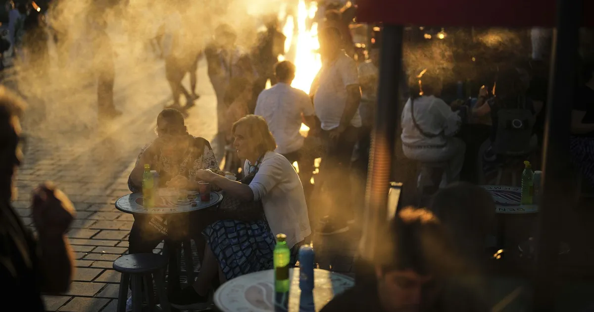 Oud-Almeerder in 'nachtmerrie' na dood van zoons in Turkije, Almeers bedrijf zet actie op