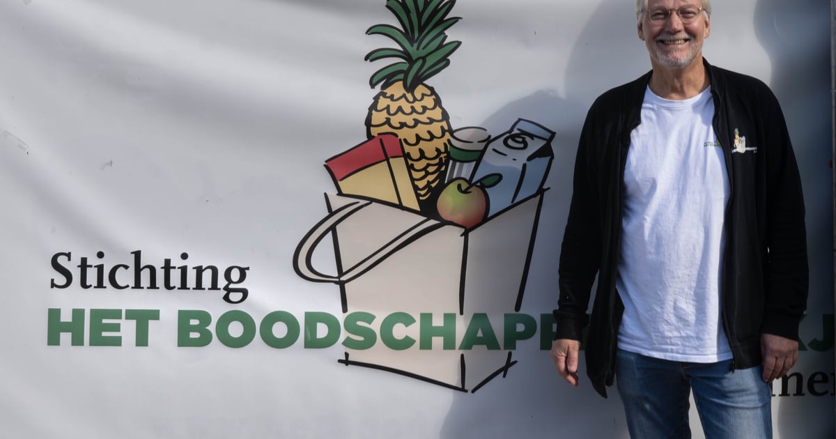 ‘Er is genoeg armoede die wij kunnen ondersteunen’ | vrijwilliger Hans (62) zet zich in voor inwoner