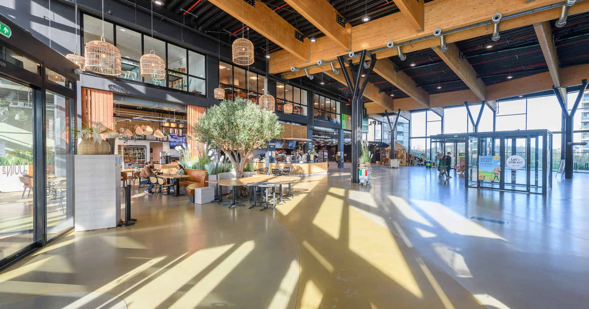 Ondernemers Duinhal klagen over overlast, college Almere ziet geen reden voor koerswijziging