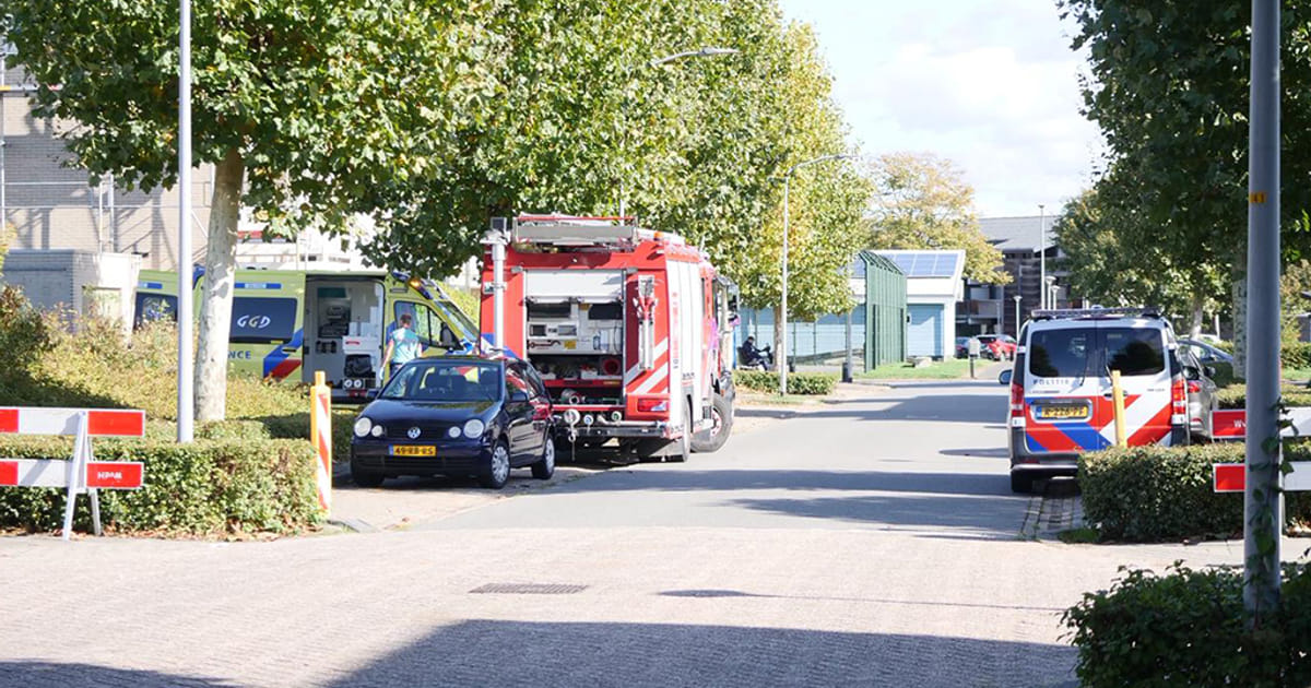 Man bekneld tijdens klus in achtertuin Kruidenwijk