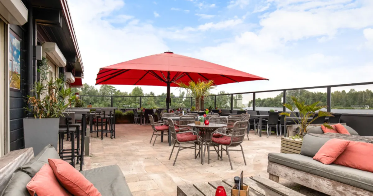 Strandtent De Jutter moet waarschijnlijk weg, zonder vergoeding of alternatief