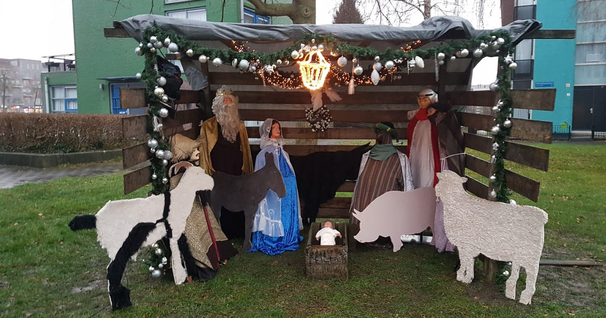 Kerstsfeer in Almere: Kerststallenroute opent met meer dan 50 stalletjes