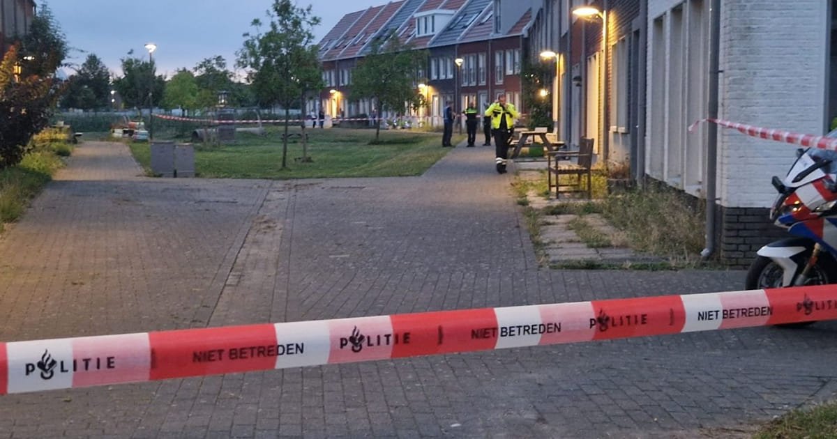 Opnieuw ontploffing bij woning Merlijnplantsoen Almere Poort