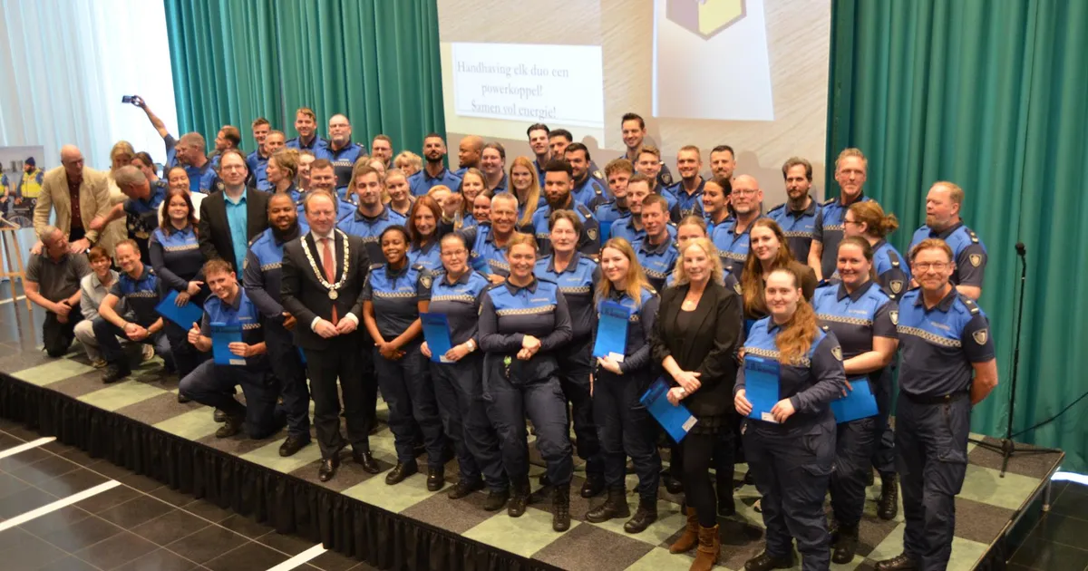 Almere neemt 53 boa's in eigen dienst, breekt met inhuurconstructie
