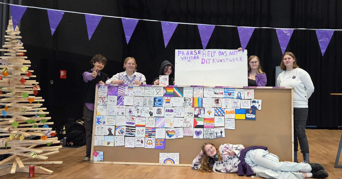 Paarse Vrijdag in Almere: ‘We hopen met deze dag bewustzijn te creëren’