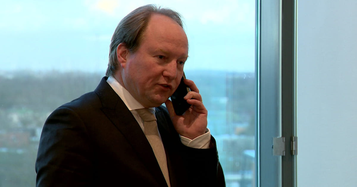 Van der Loo wil door als burgemeester: ‘Dit is geen speeddate'