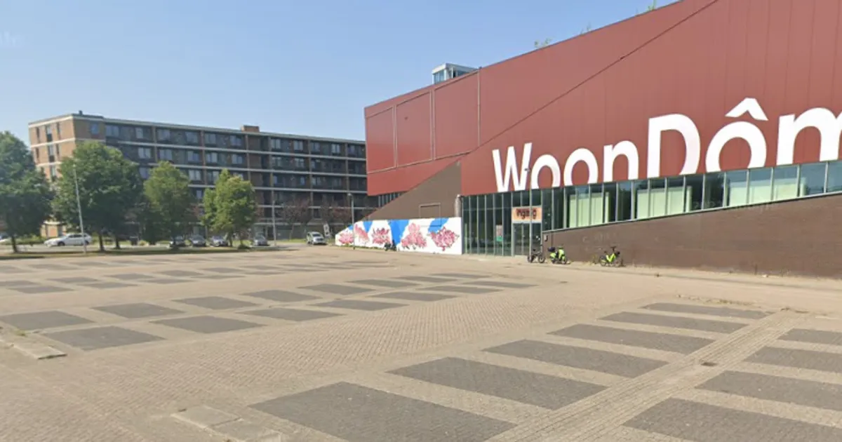 Parkeerplaats Middachtenlaan in Almere wordt gratis om overlast te stoppen