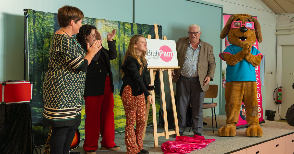 Inwoners uit Almere Buiten kunnen boeken lenen bij nieuwe wijkbibliotheek