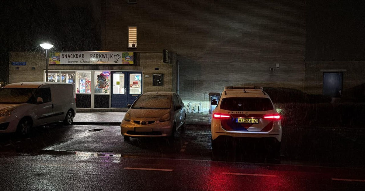 Overval met mes bij snackbar in Almere Parkwijk
