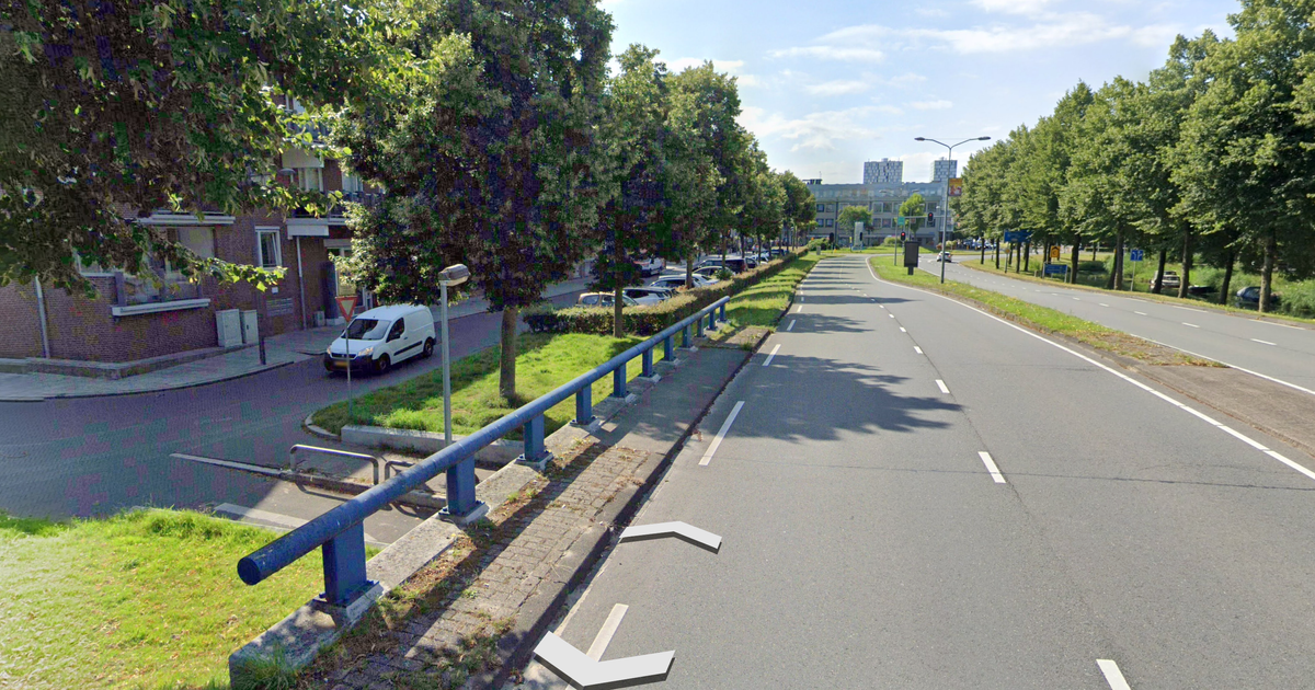 Almere kiest voetgangers en fietsers boven auto’s: Spoordreef versmalt tot 1 baan
