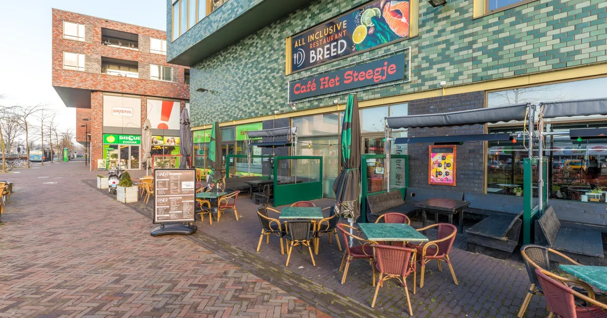 Wel een buitenbar op de Grote Markt, niet in Almere Buiten: Leefbaar wil dat veranderen