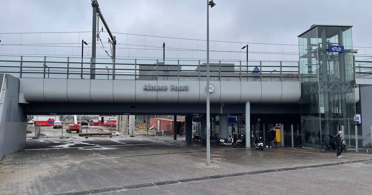 Liften station Poort zijn al maanden stuk, iedere keer een ander probleem